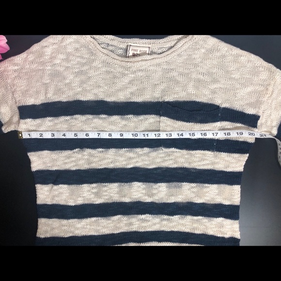 Cable Net White  & Blue cropped sweater 3/ 4 sleeve - Picture 3 of 8